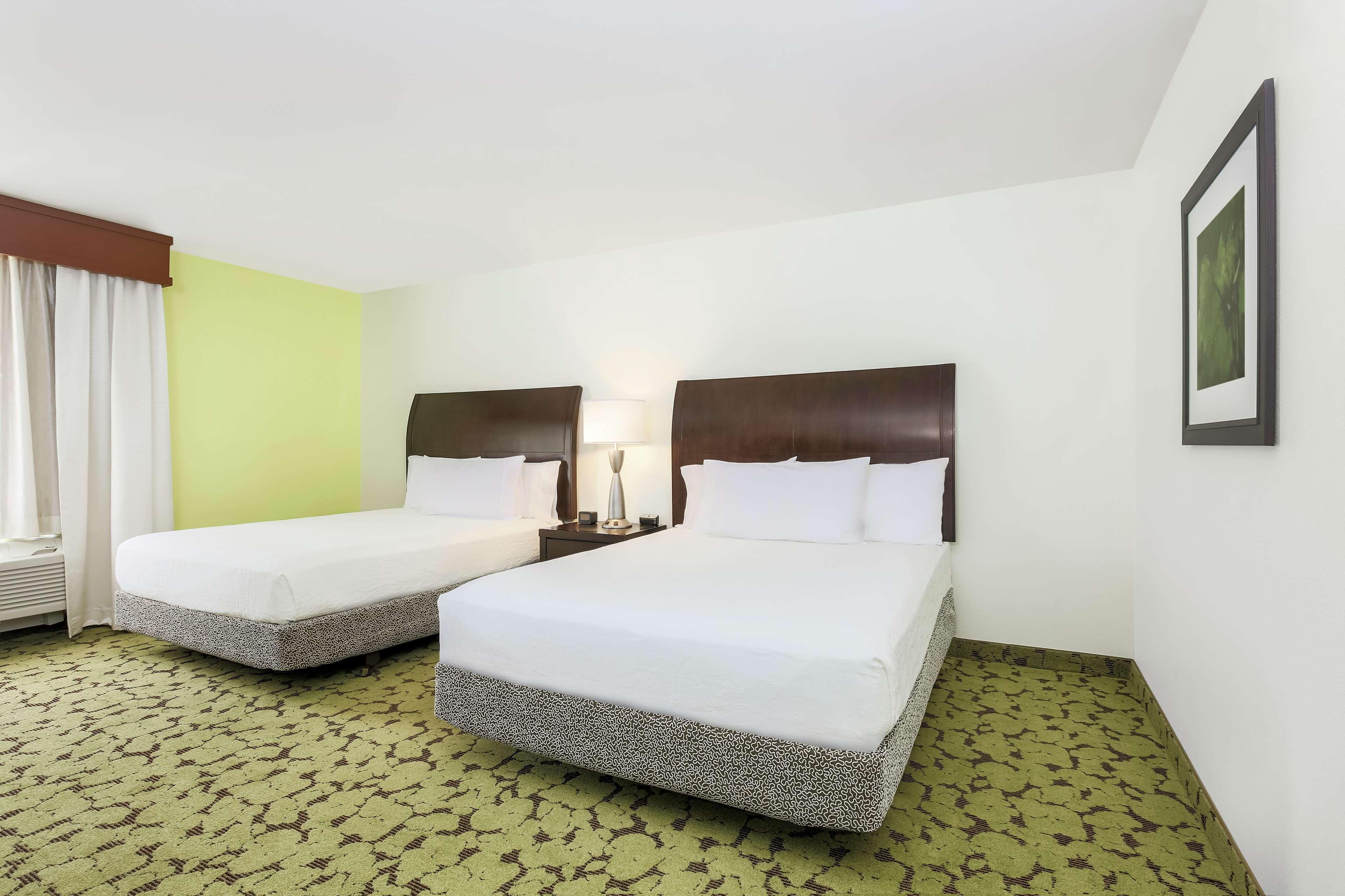 Hilton Garden Inn Dallas Льюисвилл Экстерьер фото