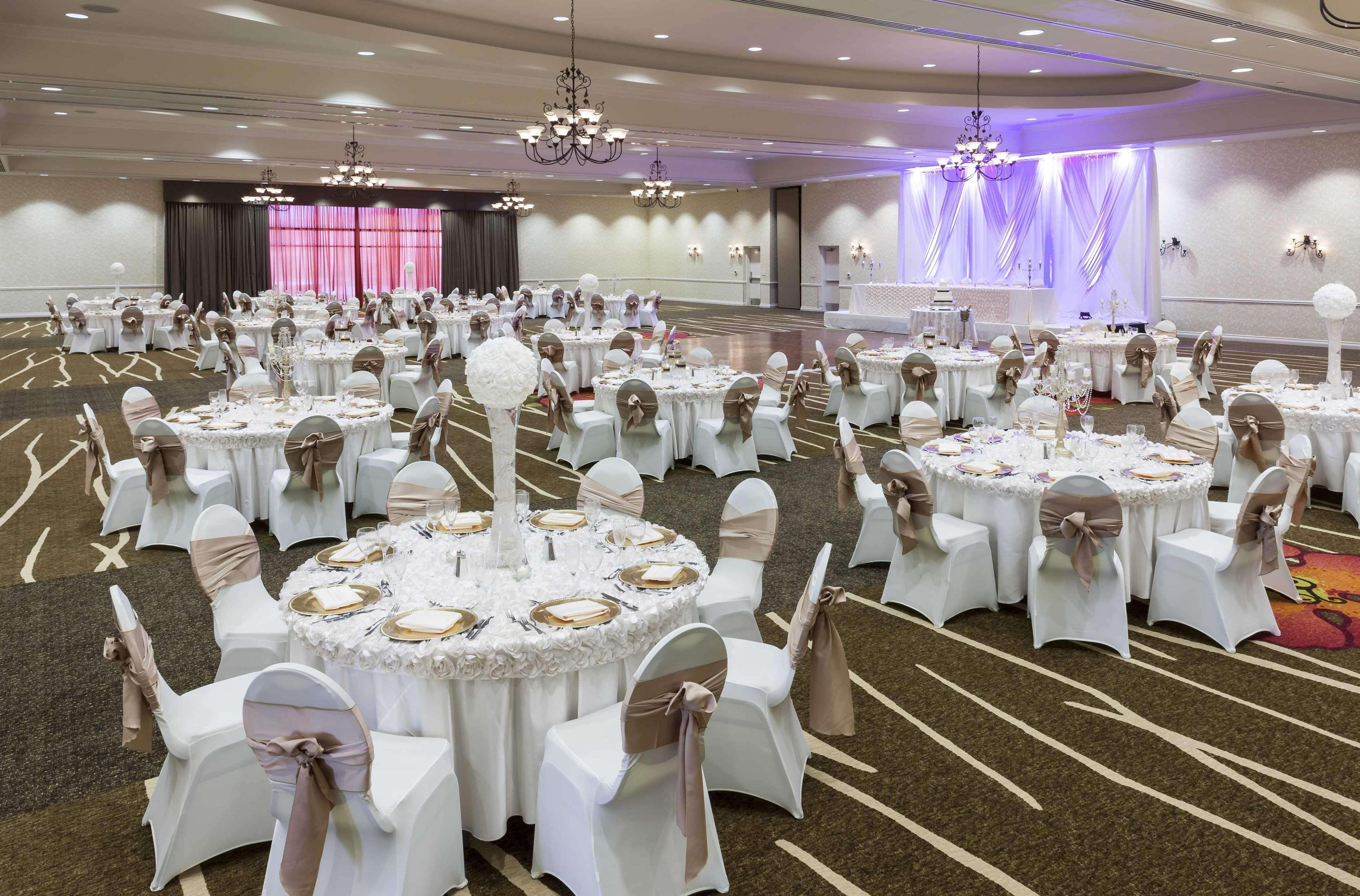 Hilton Garden Inn Dallas Льюисвилл Экстерьер фото