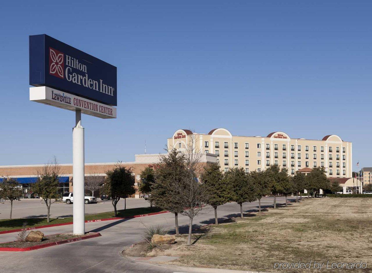 Hilton Garden Inn Dallas Льюисвилл Экстерьер фото